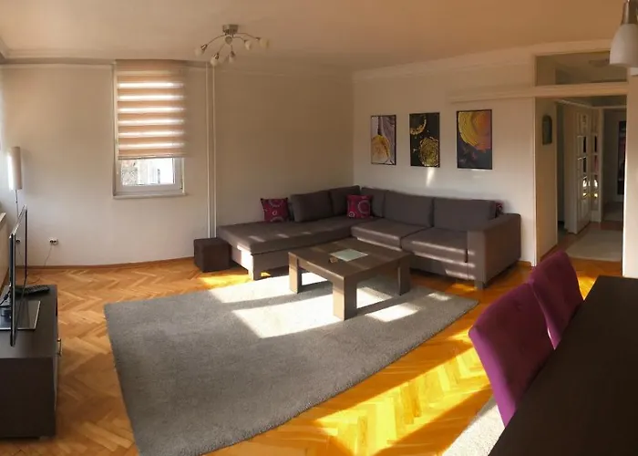 Jasmina With Free Garage * Saraievo