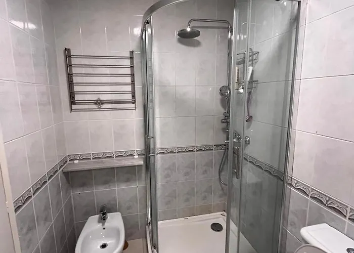 Jasmina With Free Garage *