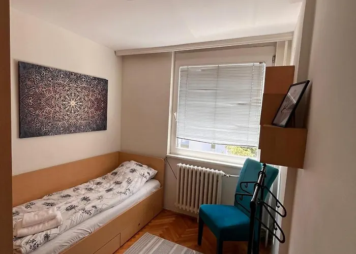 Jasmina With Free Garage Apartamento *